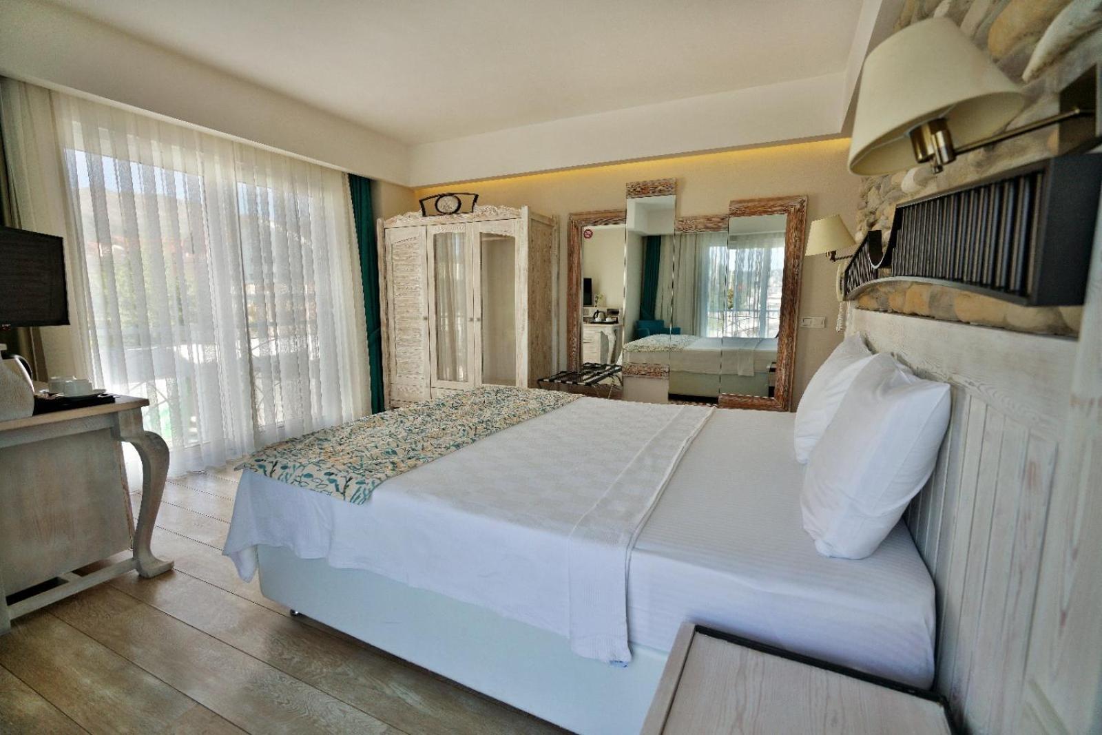 Dedeminn Marina Hotel Göcek Exterior foto